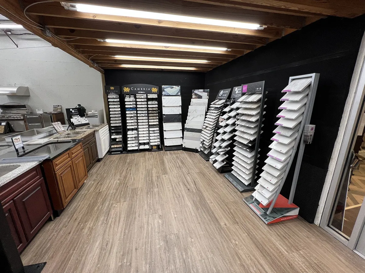 Carpetland-USA-Granite-and-Flooring-showroom