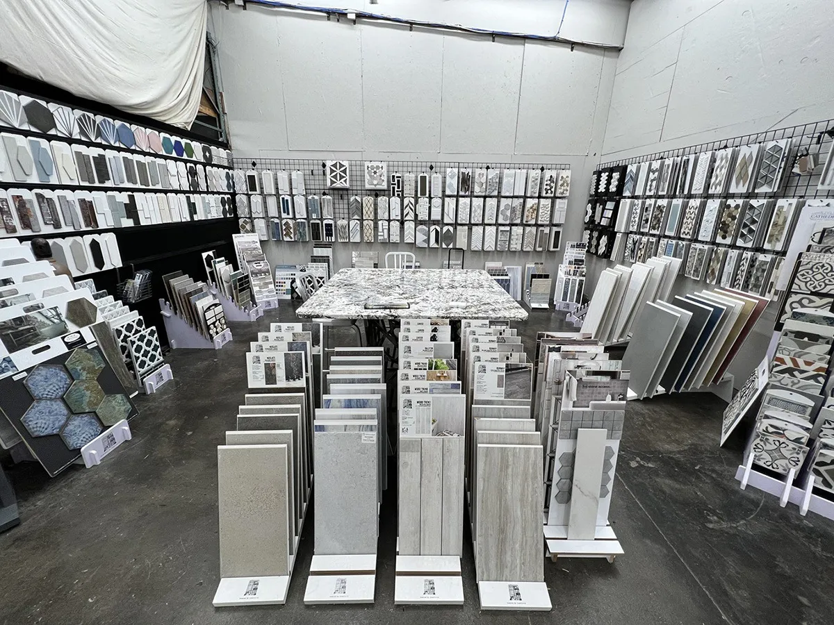 Carpetland-USA-Granite-and-Flooring-showroom