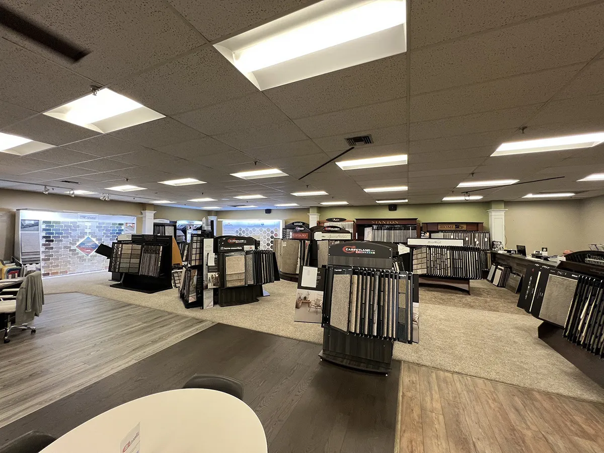 Carpetland-USA-Granite-and-Flooring-showroom